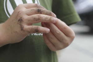 dirty hands