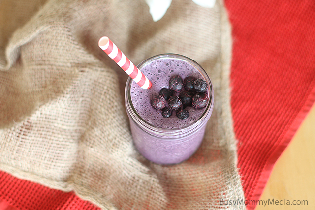 Blueberry Banana Smoothie with no added sugar and only 3 ingredients!