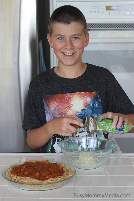 Spaghetti pizza