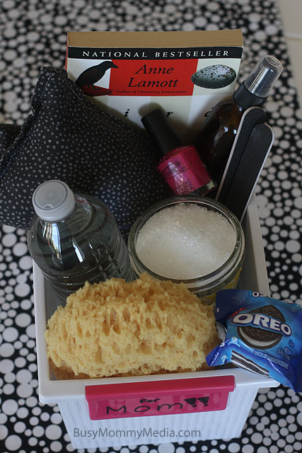 Create a Time Out Box for Moms - Great stress management tip for busy moms!