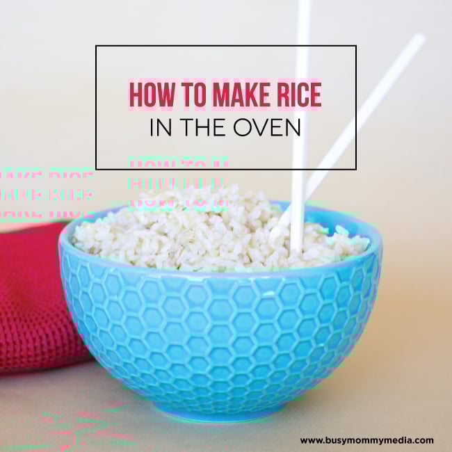 How to Make Rice in the Oven on BusyMommyMedia.com | This is such HUGE time saver in the kitchen!