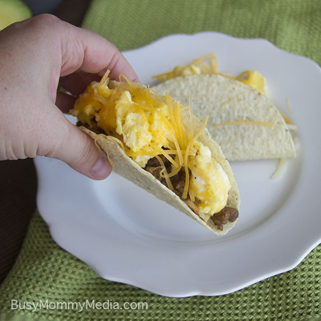 The Ultimate Breakfast Taco (+ a secret sauce) on BusyMommyMedia.com