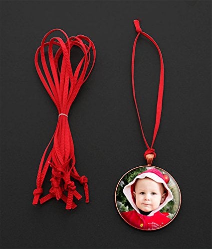 How to Toddler-proof the Christmas tree