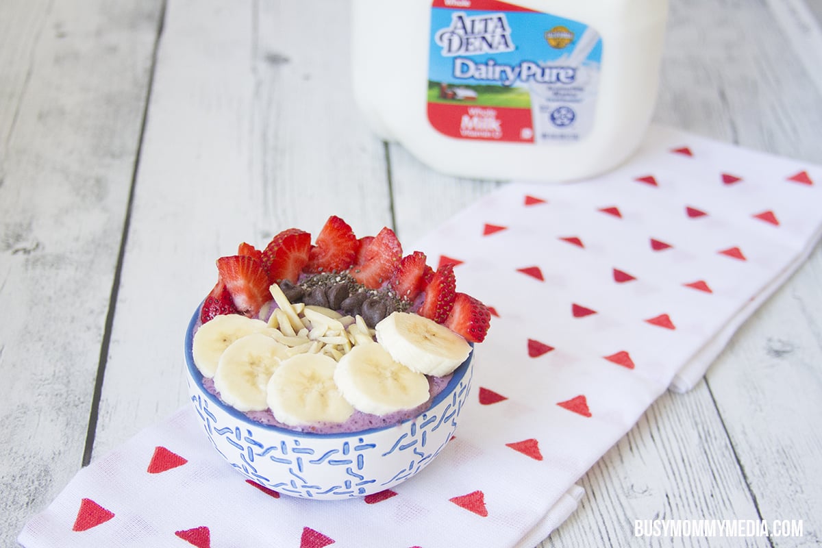 Breakfast Smoothie Bowls for a picky eater