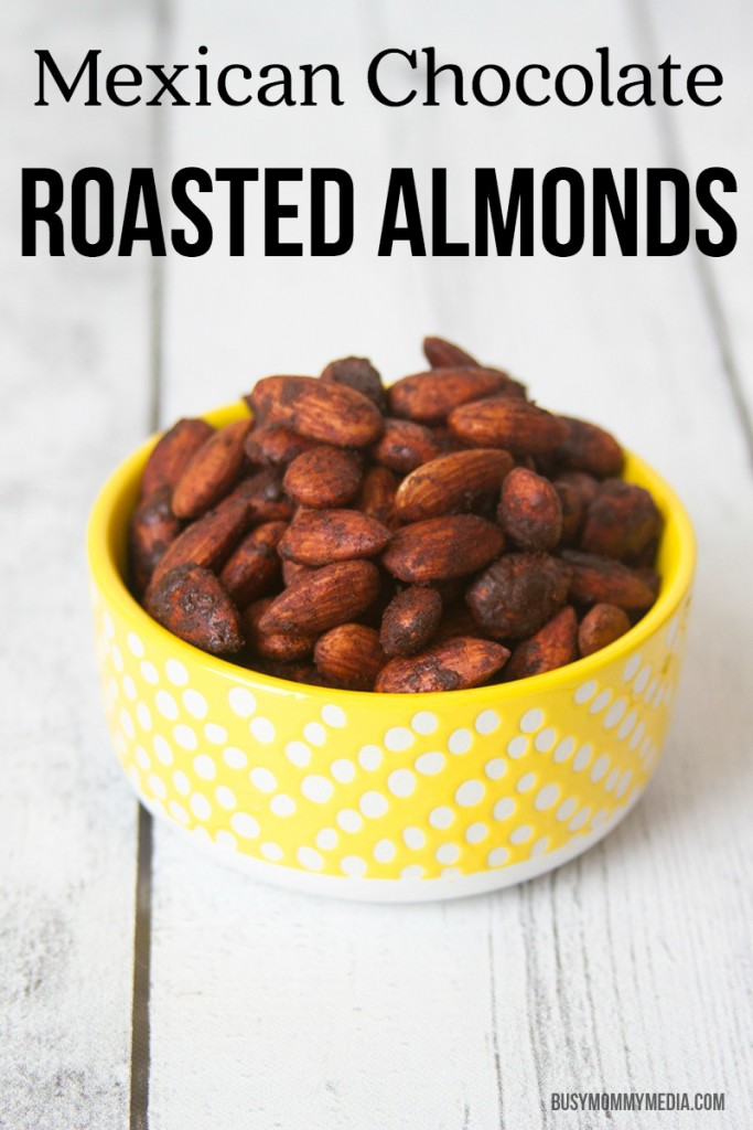 Mexican Chocolate Roasted Almonds | These are such a yummy snack and they are good for you! Win-win!