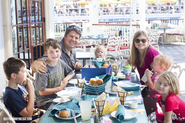 Character Dining at Disneyland – Ariel’s Grotto