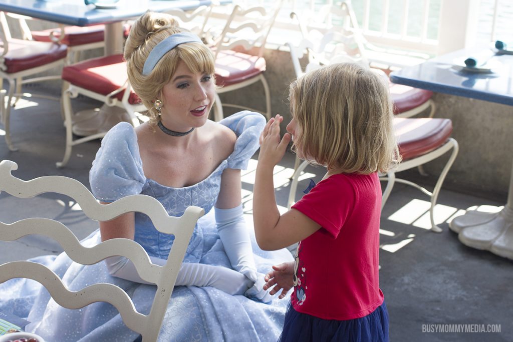 Ariel's Grotto - Meeting with Cinderella