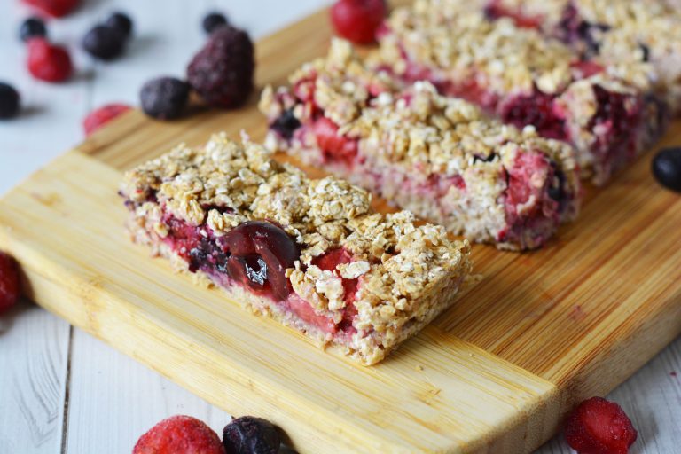 Very Berry Granola Bars