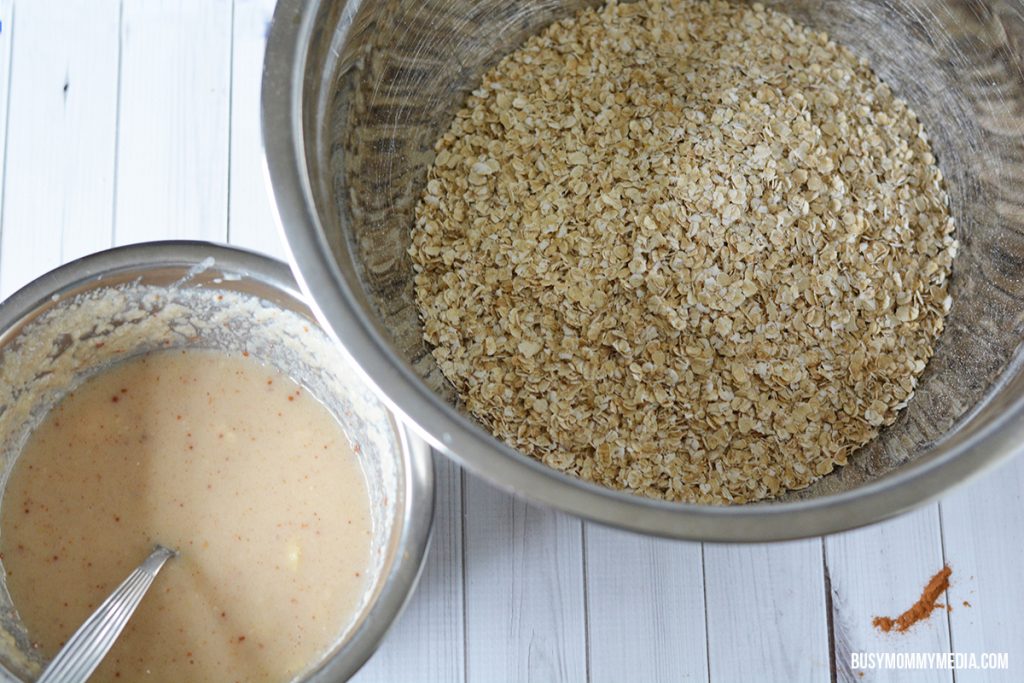 making homemade granola bars