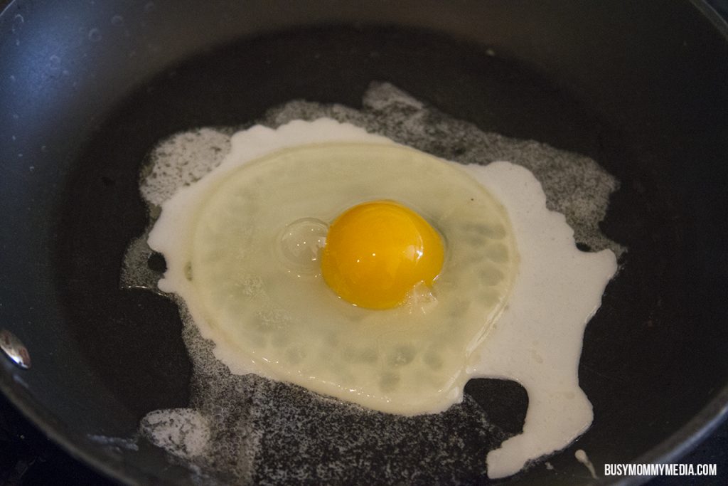 sunny side up egg