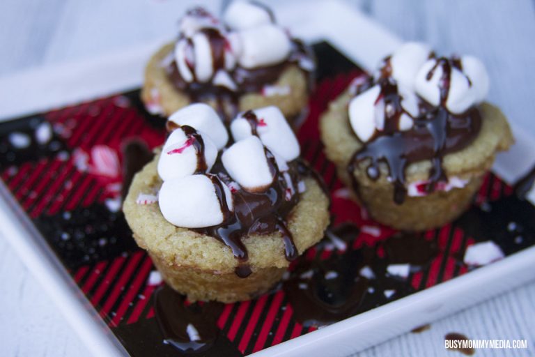 peppermint hot chocolate cookie cups