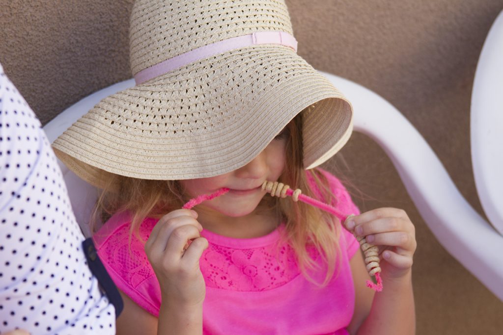 DIY Cheerios bracelet