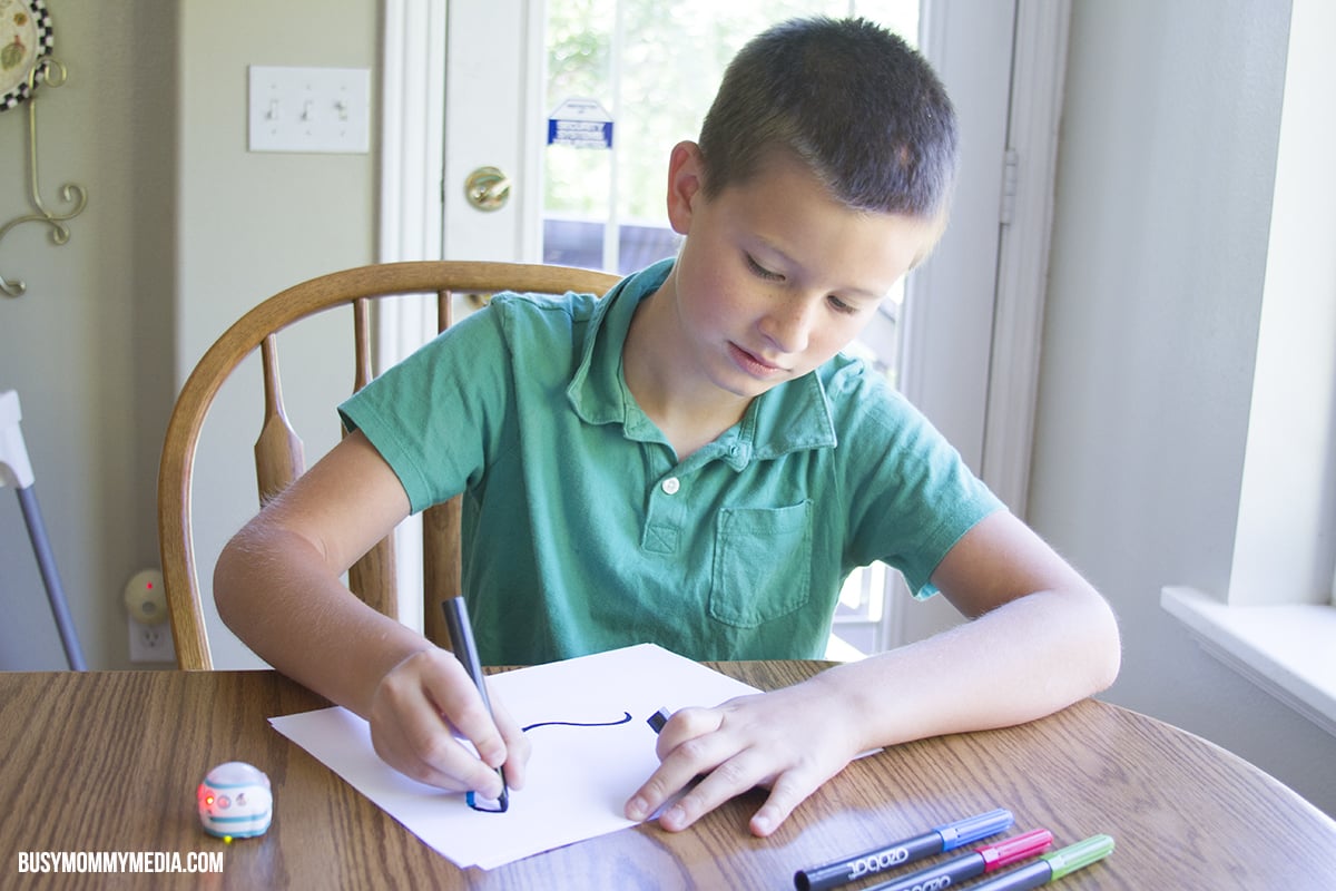 Ozobot Evo starter pack Review - Coding Fun for Kids!