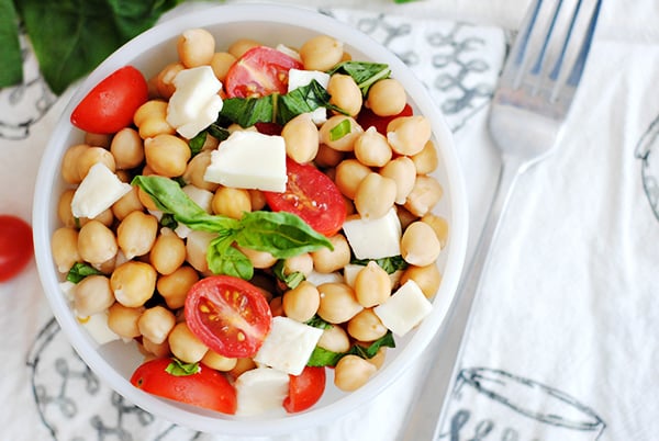 Caprese Chickpea Salad