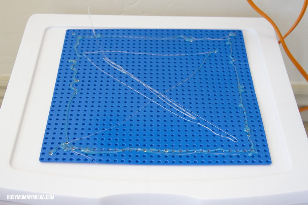 how to make a Lego Table