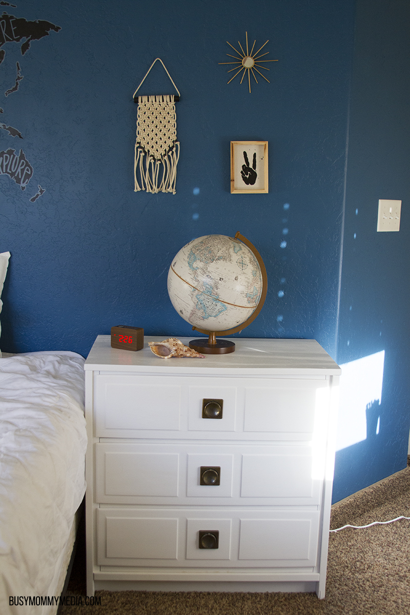 Teen boy bedroom