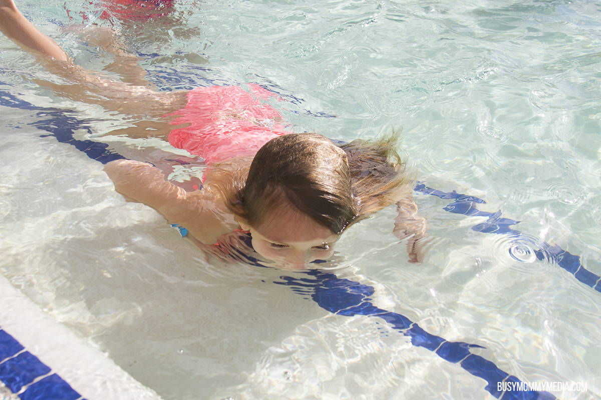 Best age to learn to swim