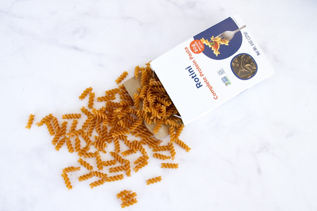 Modern Table Pasta