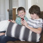 teens with cell phones