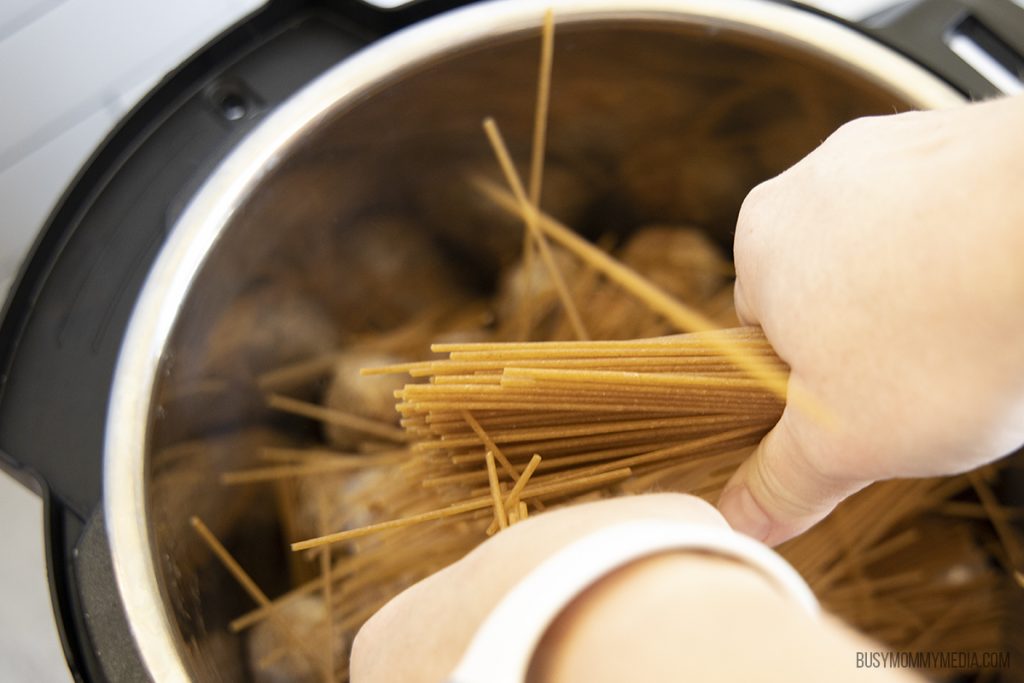 Instant Pot Spaghetti and Meatballs