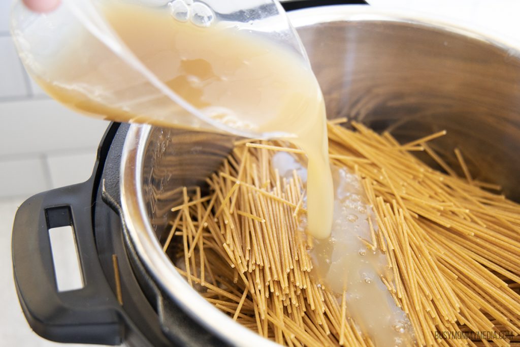 Instant Pot Spaghetti and Meatballs