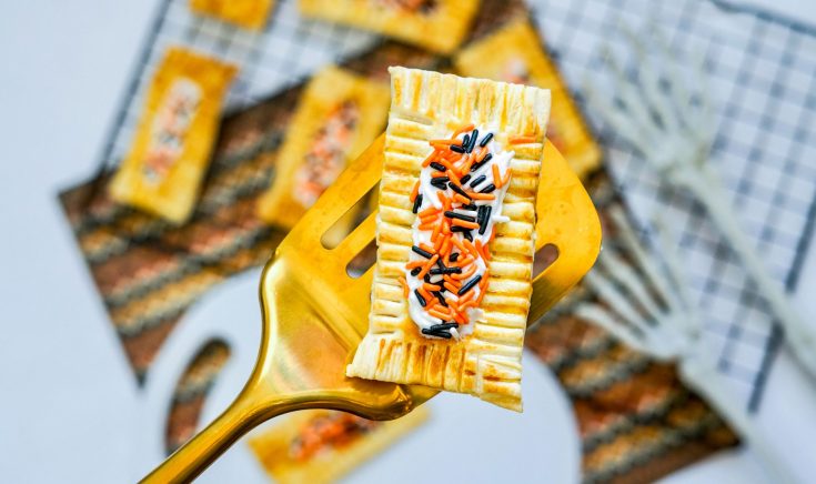 Air Fryer Pumpkin Pop-Tarts